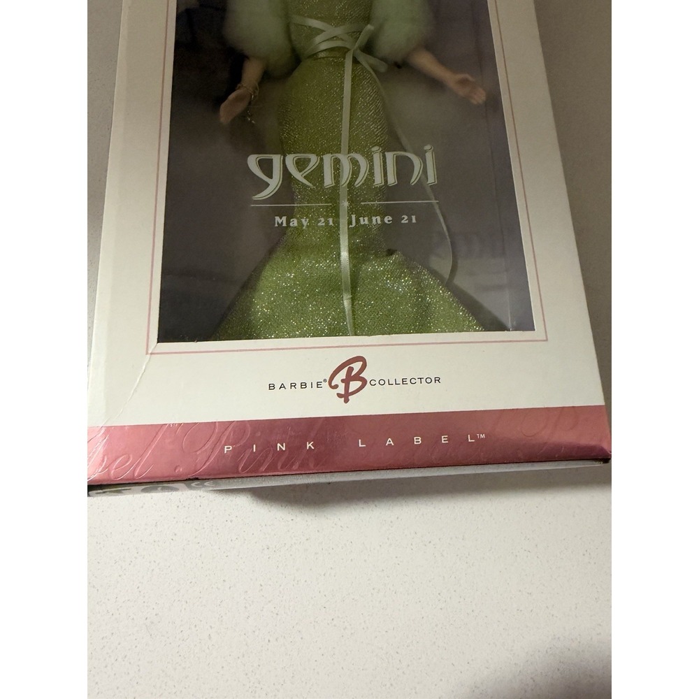 VTG Barbie Collection Zodiac Gemini Pink Label 2004 NRFB Collector's Doll #C6242 - Picture 3 of 7